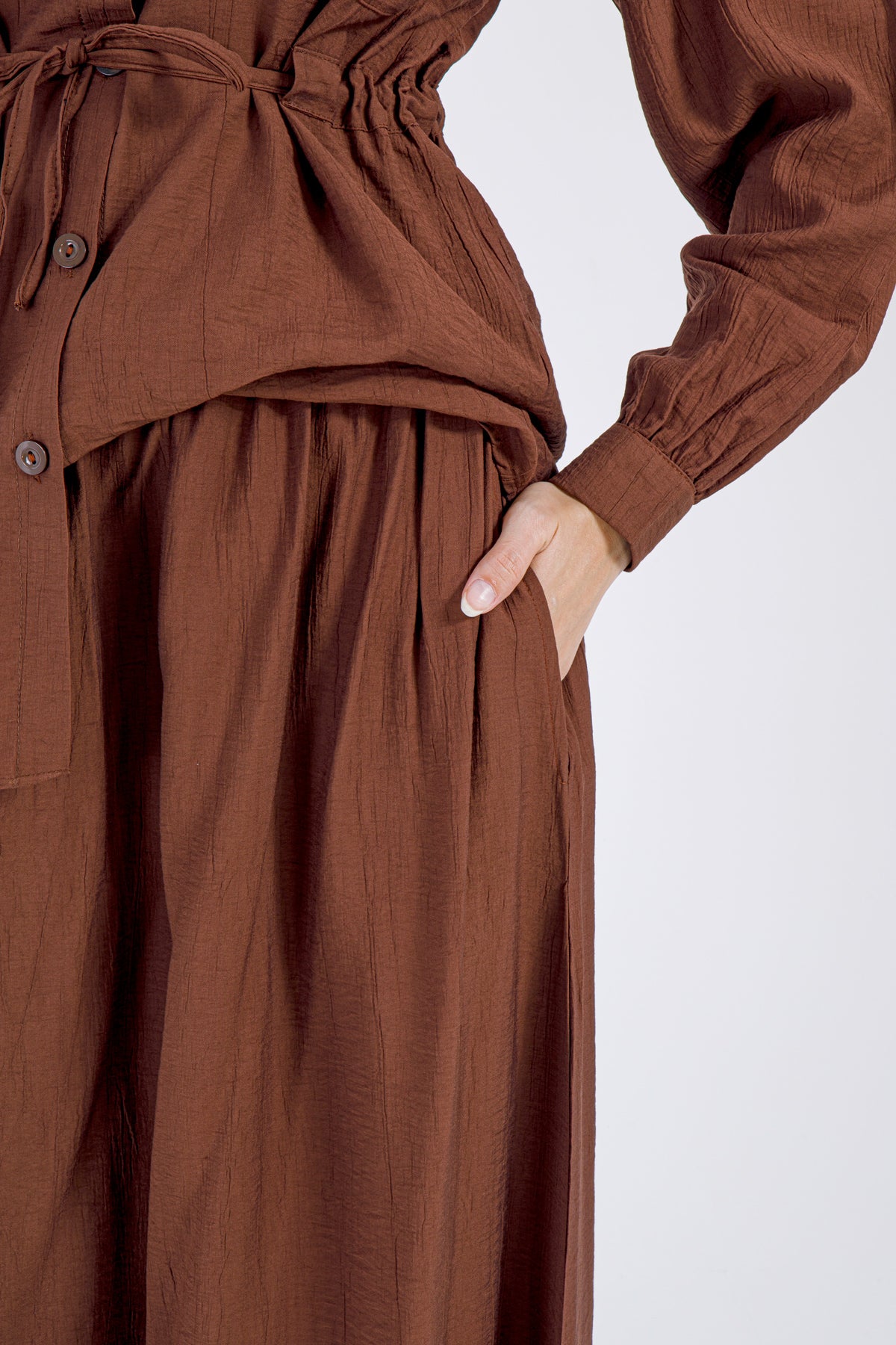 Noura Two-Piece Set – Chestnut Brown