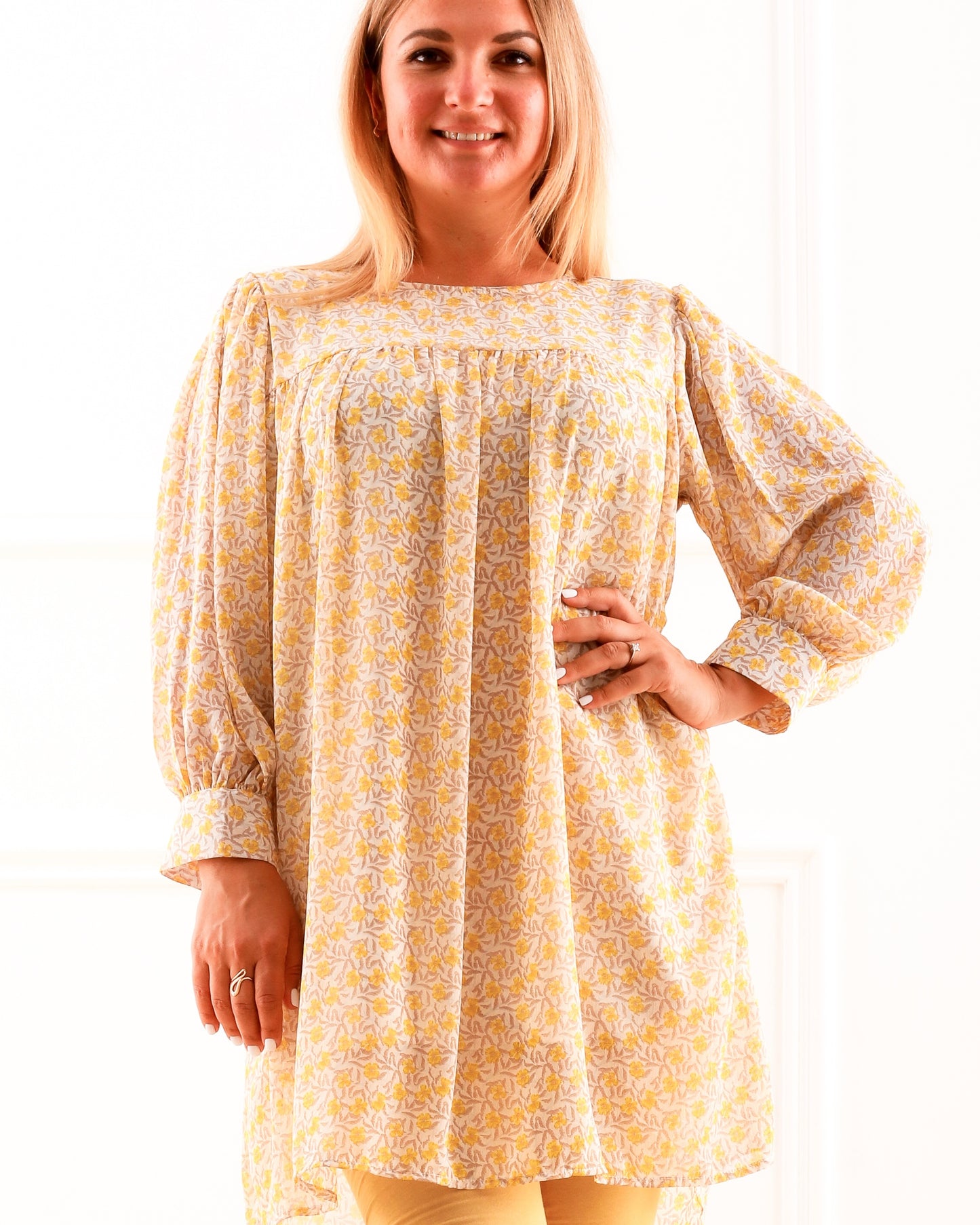 Golden Blooms - Yellow