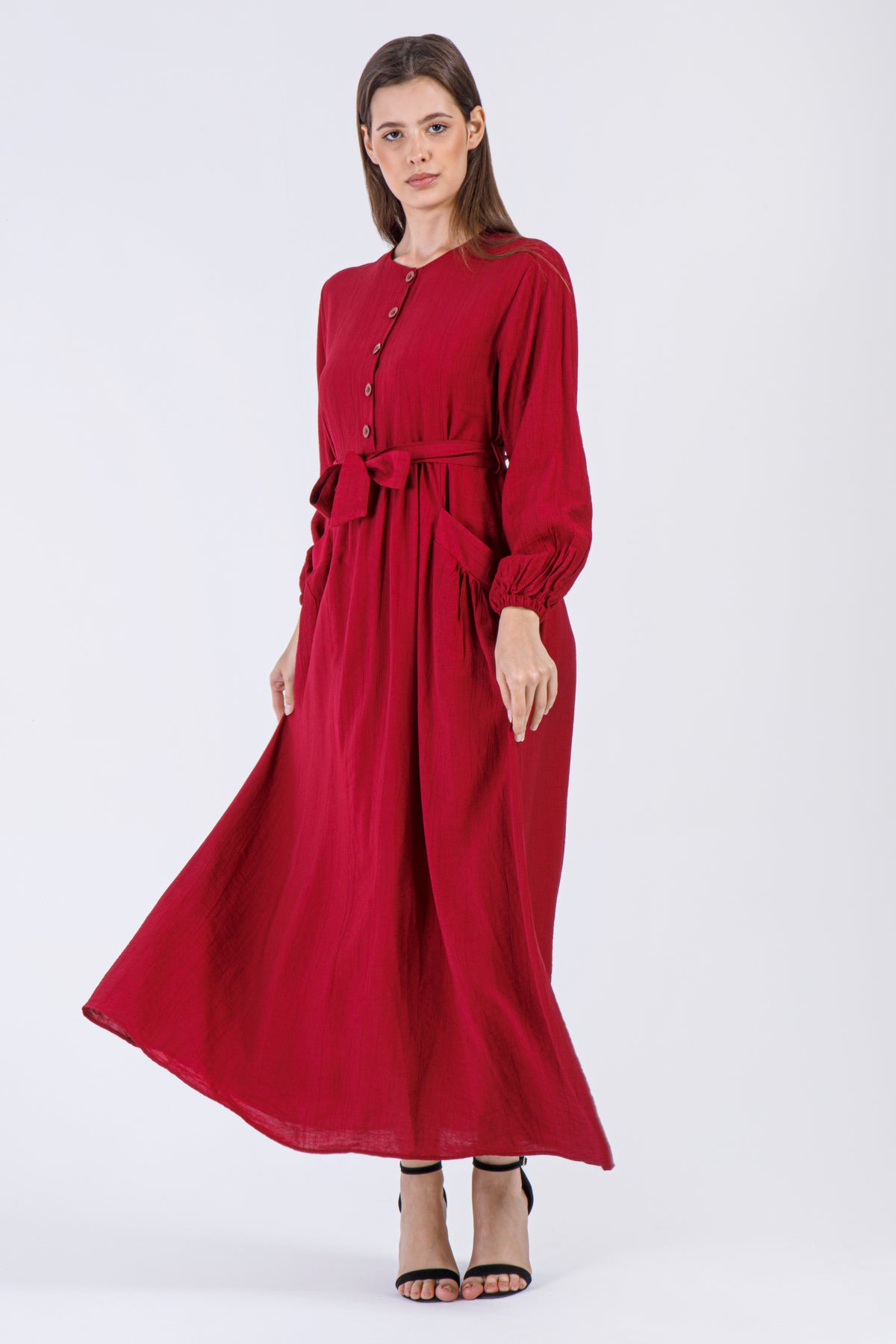 Ruby Elegance Maxi Dress – Deep Red