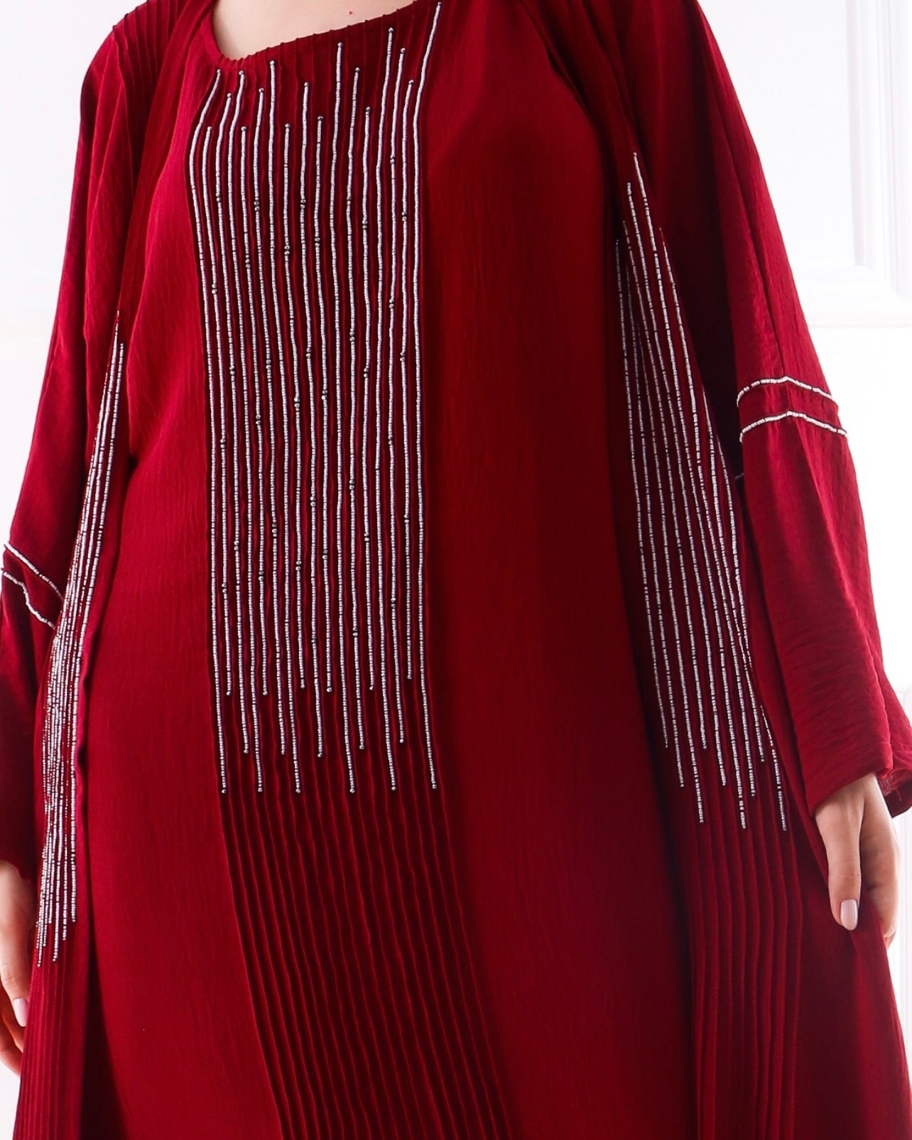 Crimson Grace - Embellished 2-Piece Abaya Set